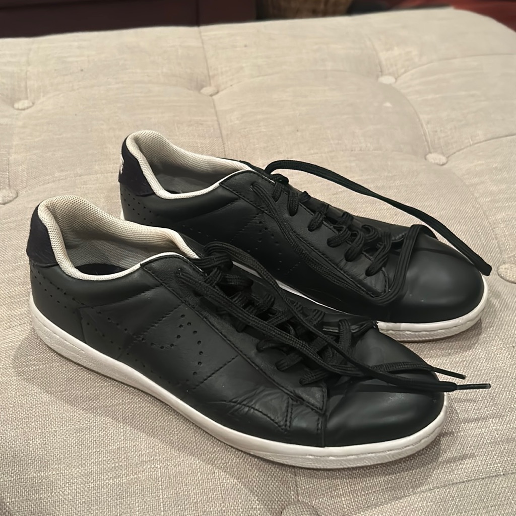 Nike Black Leather Sneakers